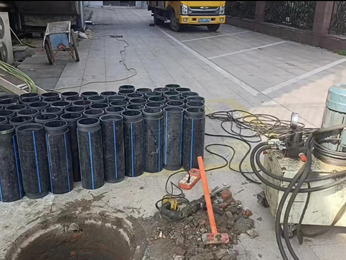 龙岩PE置换管厂家 DN315置换管 非开挖管短管置换